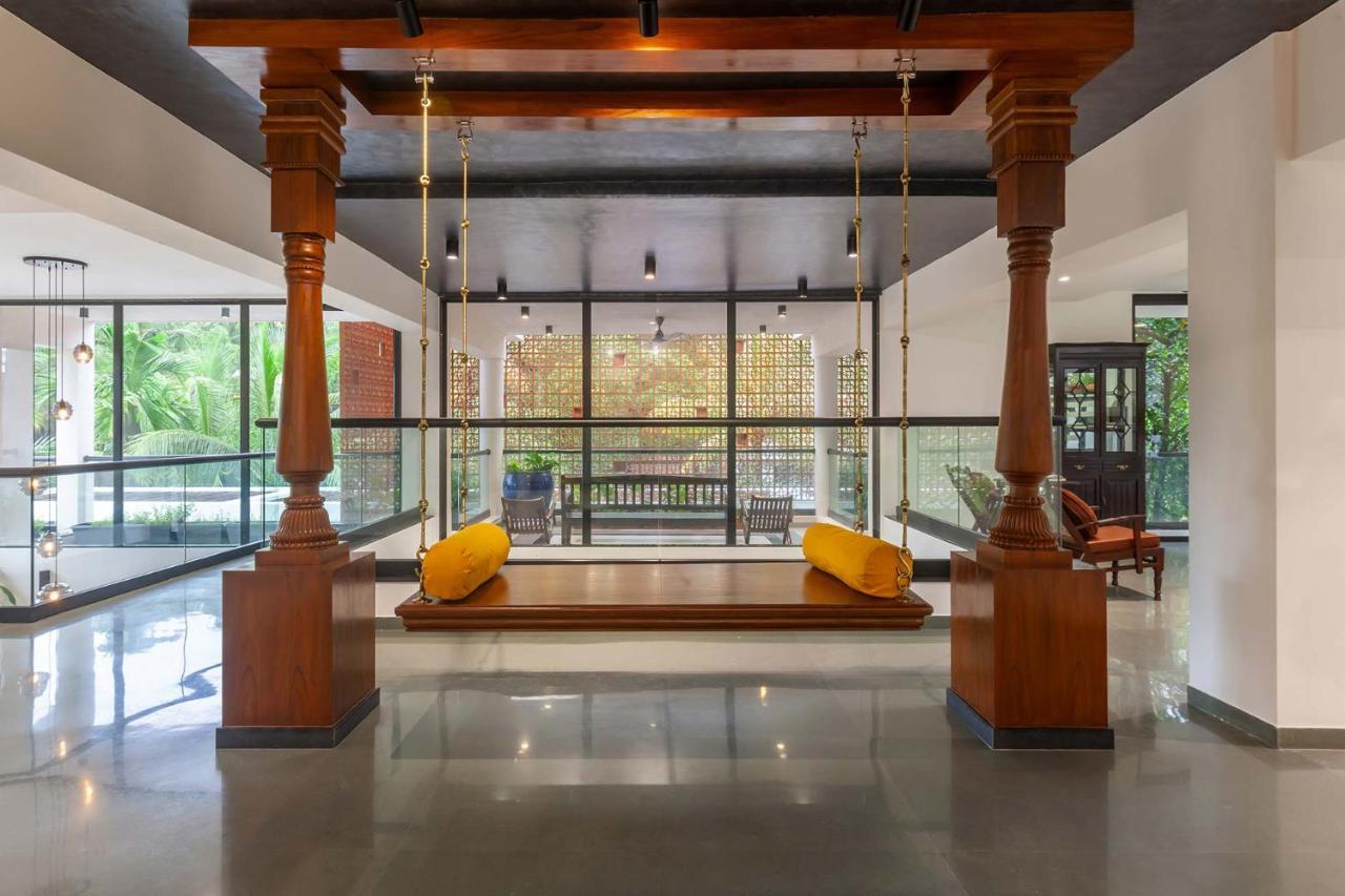 Villa Sereno By Stayvista - An Elegant And Entertaining Retreat Featuring A Swimming Pool, Outdoor Jacuzzi, Modern Interiors, And A Snooker Table Alībāg Exterior photo