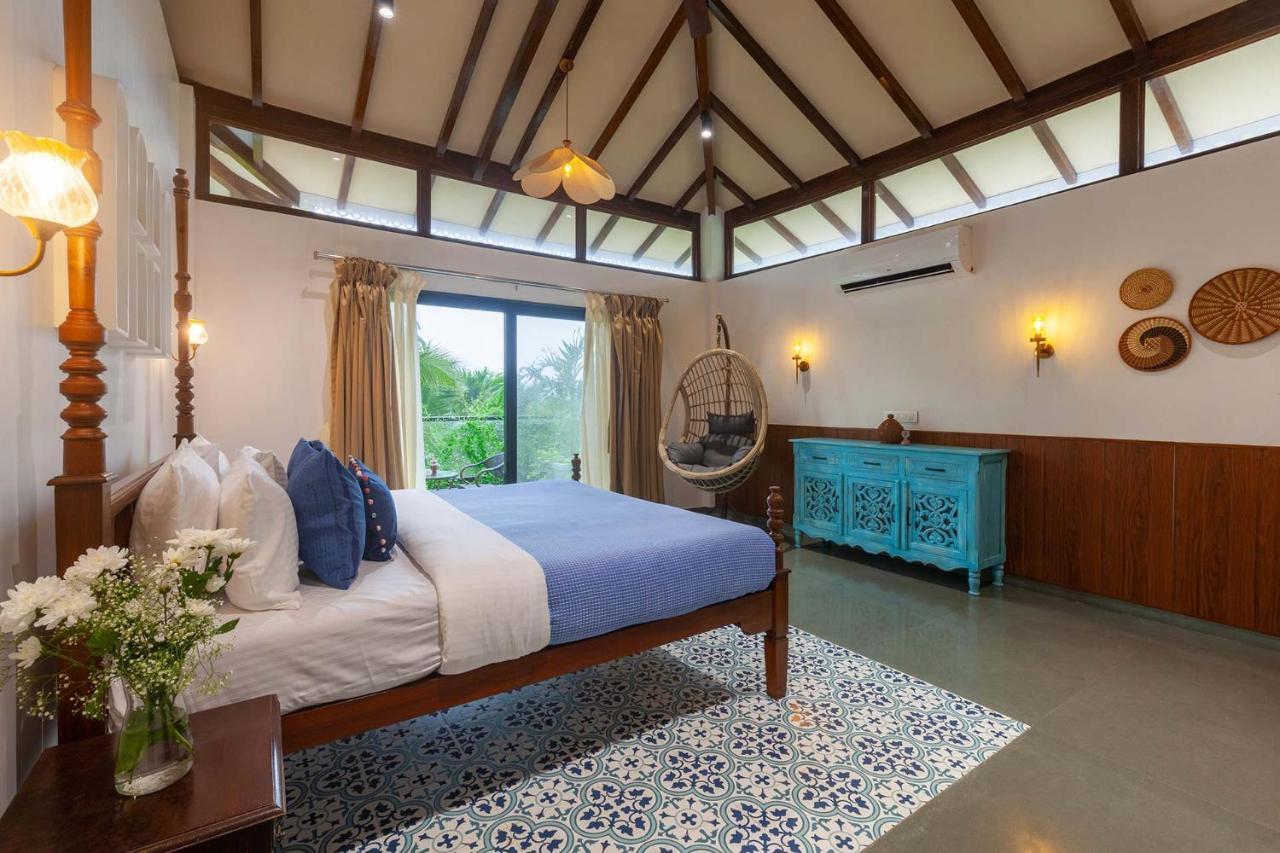 Villa Sereno By Stayvista - An Elegant And Entertaining Retreat Featuring A Swimming Pool, Outdoor Jacuzzi, Modern Interiors, And A Snooker Table Alībāg Exterior photo